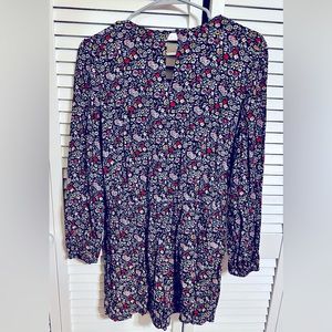 Like new, cute floral’s romper